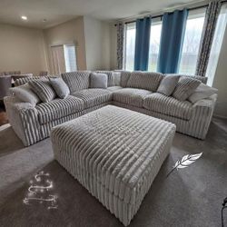 🎀$10 Payment 👌Stupendous Sectional Set👌 Other Color Black