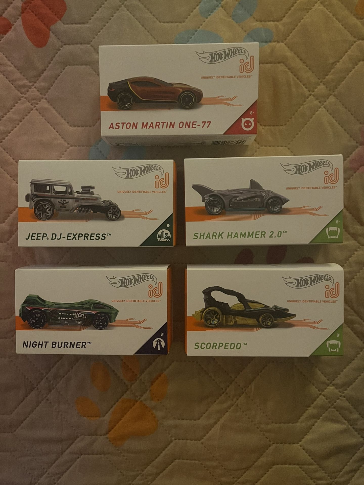 Lot of 5 Hot Wheels ID Cars