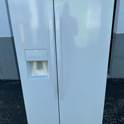 Whirlpool Refrigerator Side By Side White 