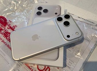 Unlocked iPhone 17 Pro Max >>{{UNLOCKED}}<<Brand New