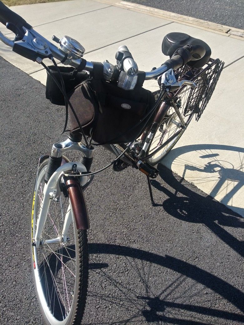 schwinn solitaire bicycle