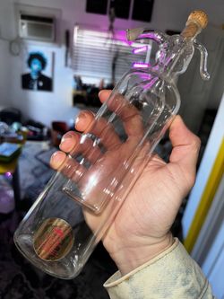 Elegant Hand-Blown 2-in-1 Glass Oil and Vinegar Teardrop Cruet