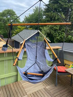 Floataway hanging chair / hammock chair