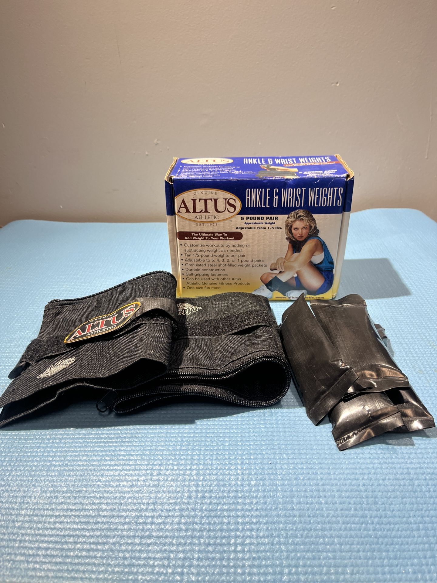 ALTUS Athletic Ankle & Wrist Weights Adjustable 1-5 lbs. Pair