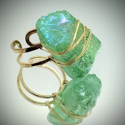 New Genuine Green Stone Ring