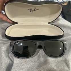 Ray Bans Brand New Never Used 