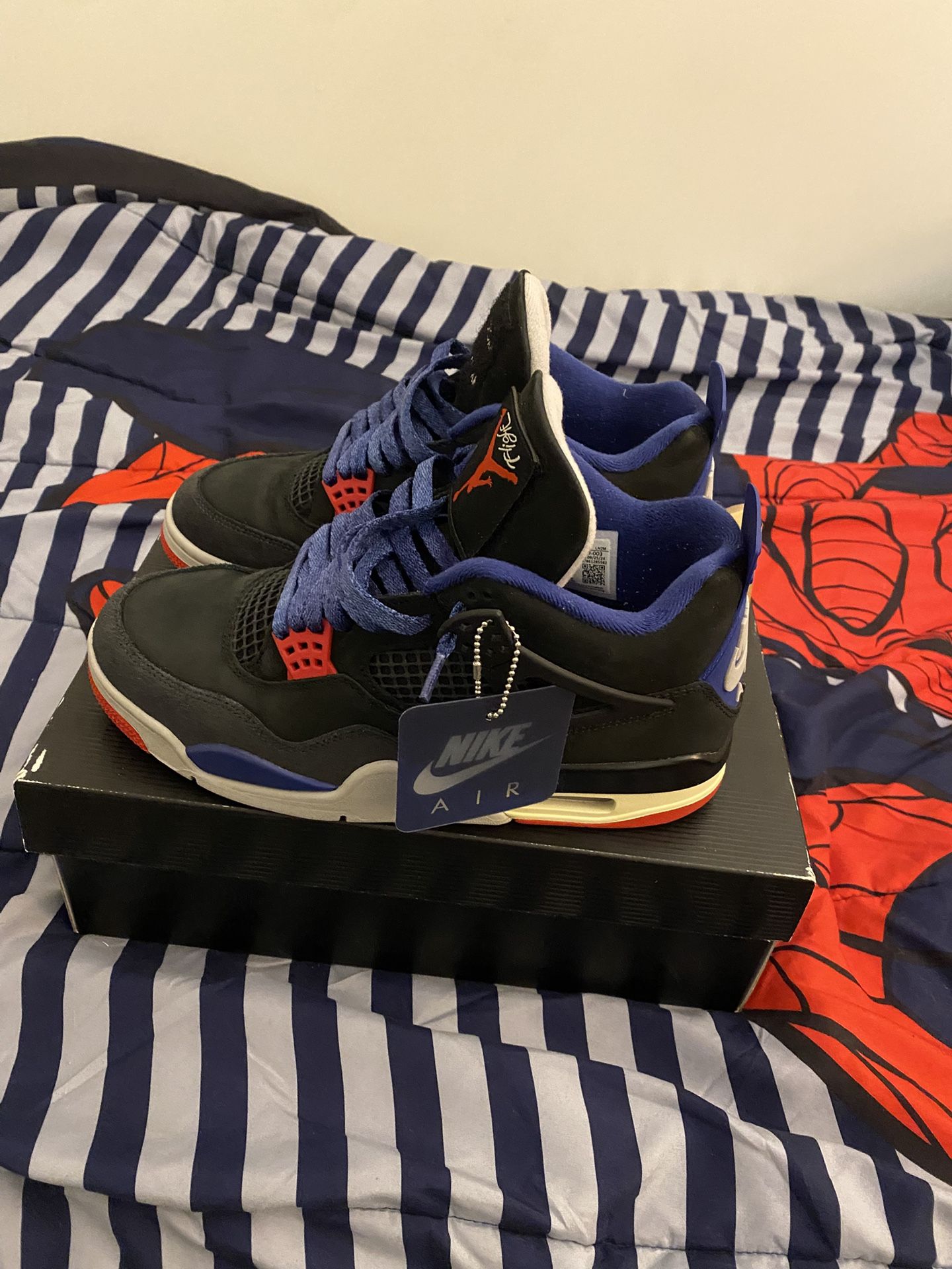 Jordan 4 Rare Air Size 9