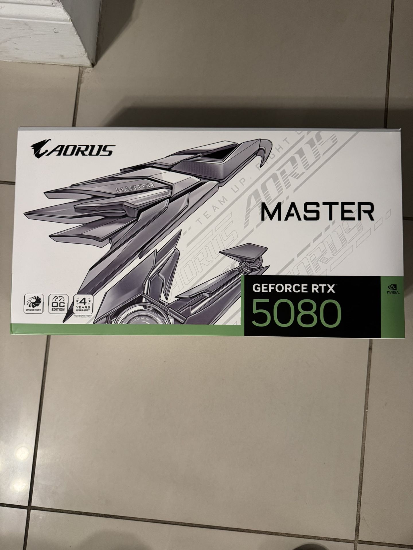 Rtx 5080 Aorus Master (White)