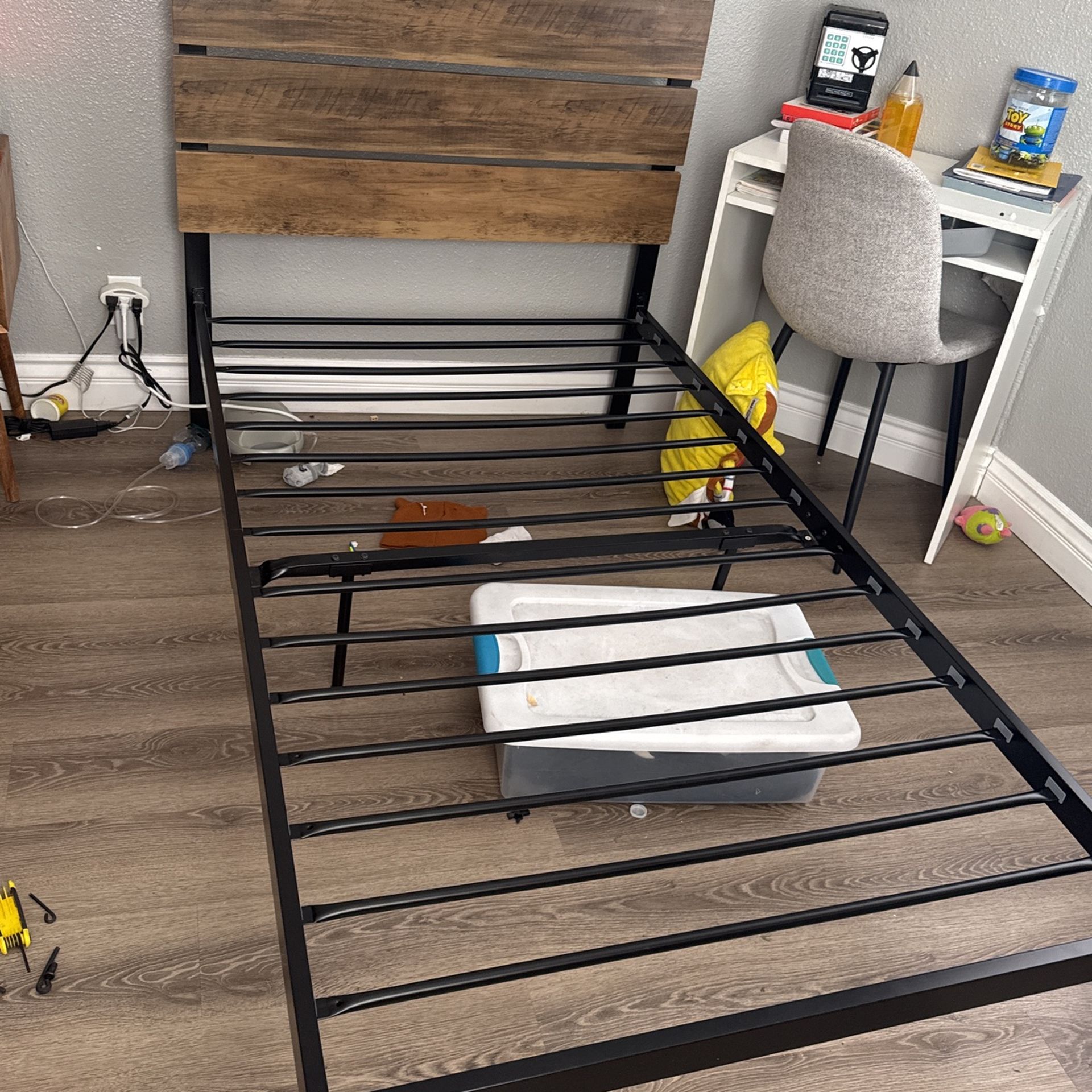 Metal Twin Bed Frame 
