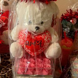 Bear With Preserve Roses 