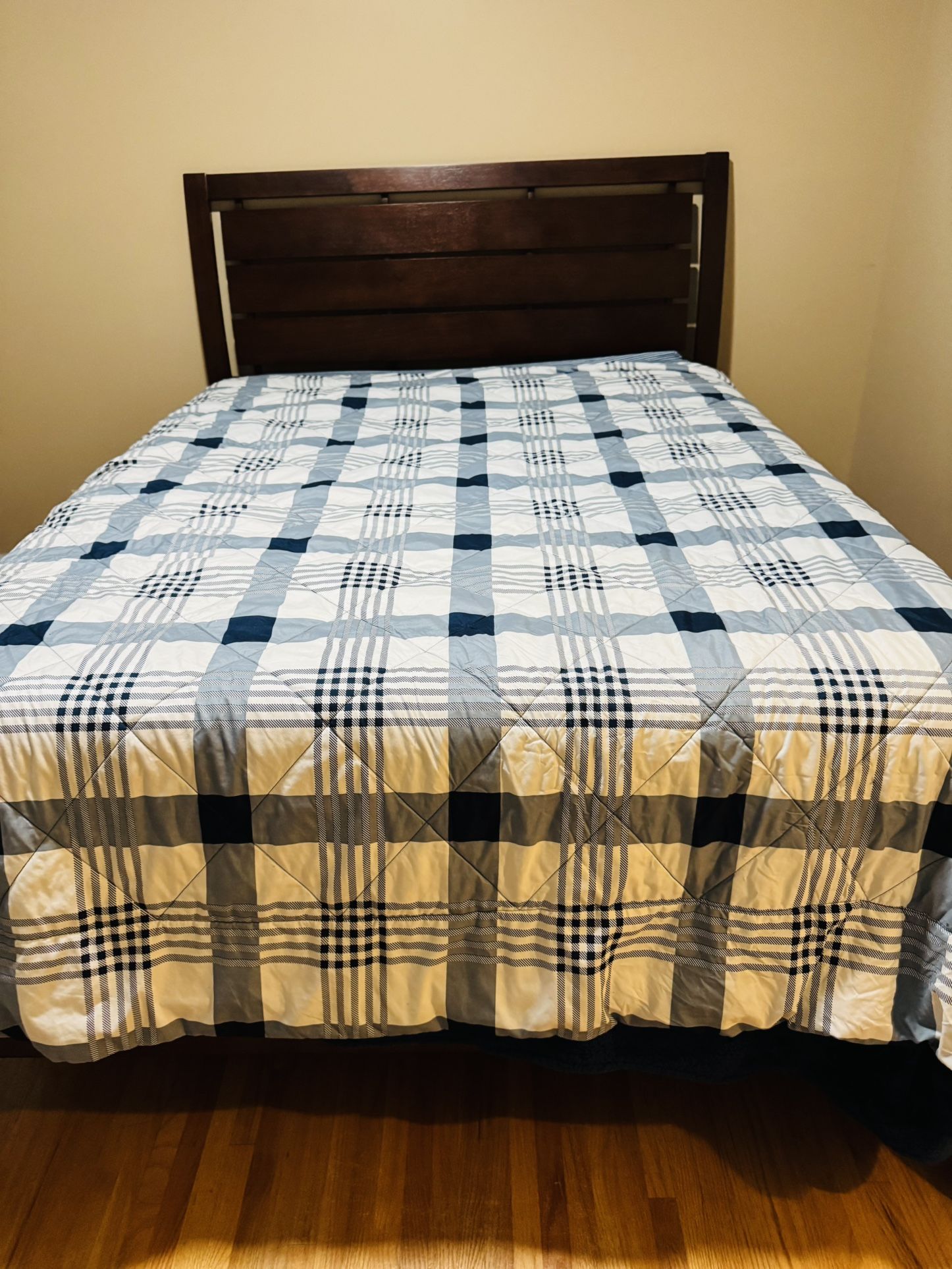 Wooden Queen Headboard, Bed Frame And Bed Box