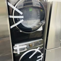 Washer Dryer New 110v Or 220v