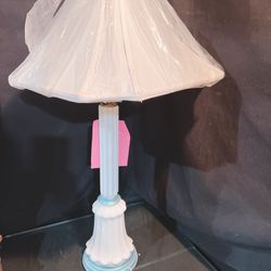 Vintage Table Lamp With Shade 