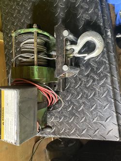 3000lb Remote Controlled Winch
