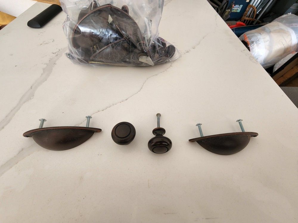 Brown Cup Handles and Knobs For Drawers