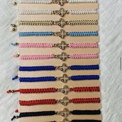 Bracelets 