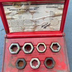Spindle Rethreader Set