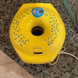 Donut Maker- Sunbeam Kids Love It