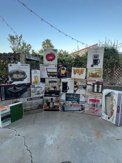 Brand New Appliance Lot - 21 Items - Coffee Makers, Juicers, Slow Cookers