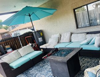 Outdoor Furniture With Umbrella And Stand
