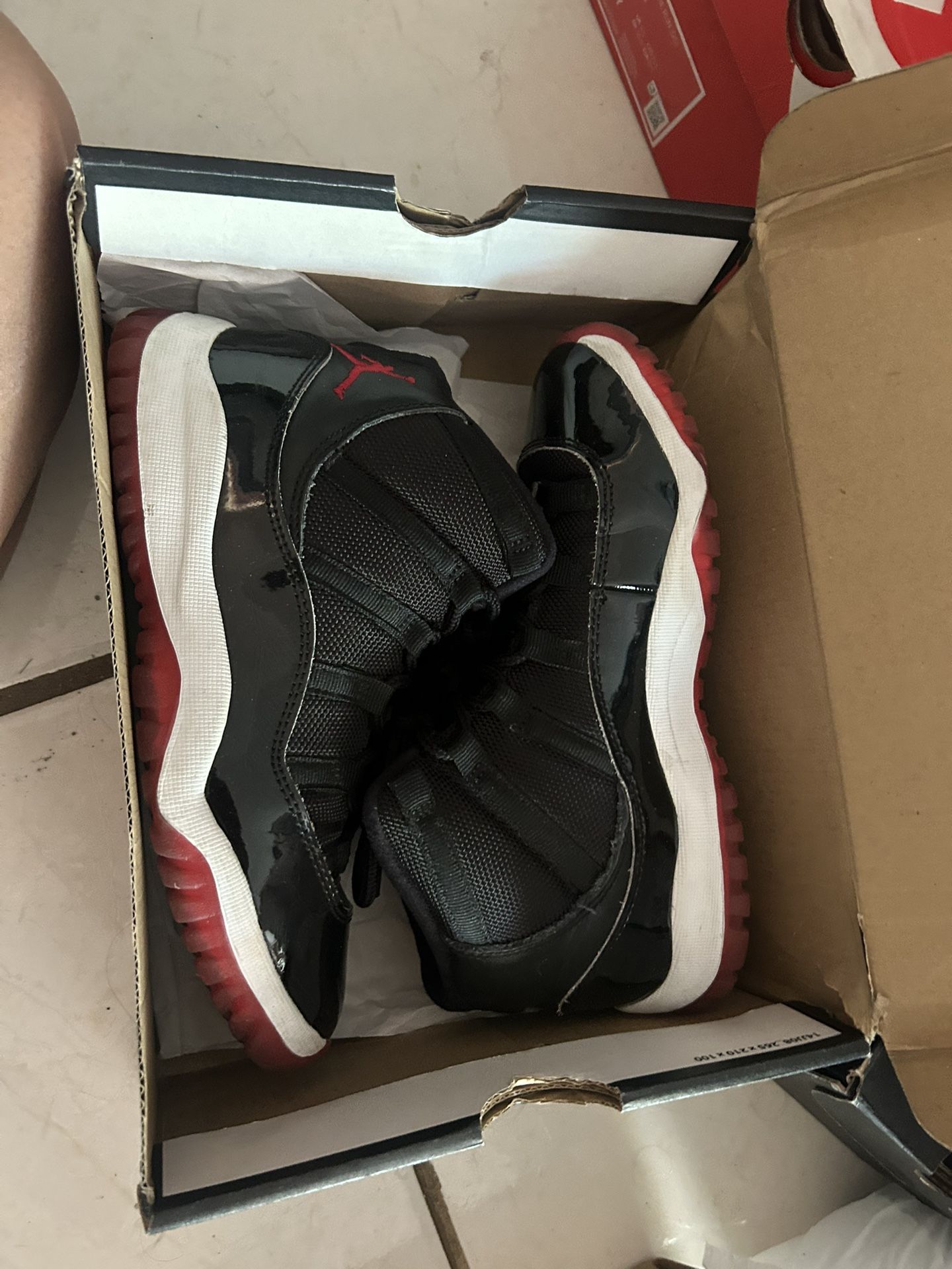 JORDAN 11 RETRO (PS)