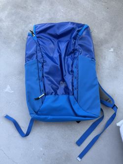 Timber Ridge Xplorer 25L Hiking Pack w/ Reflective Accents & Waist Strap (Blue)