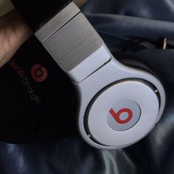 Beats Pro