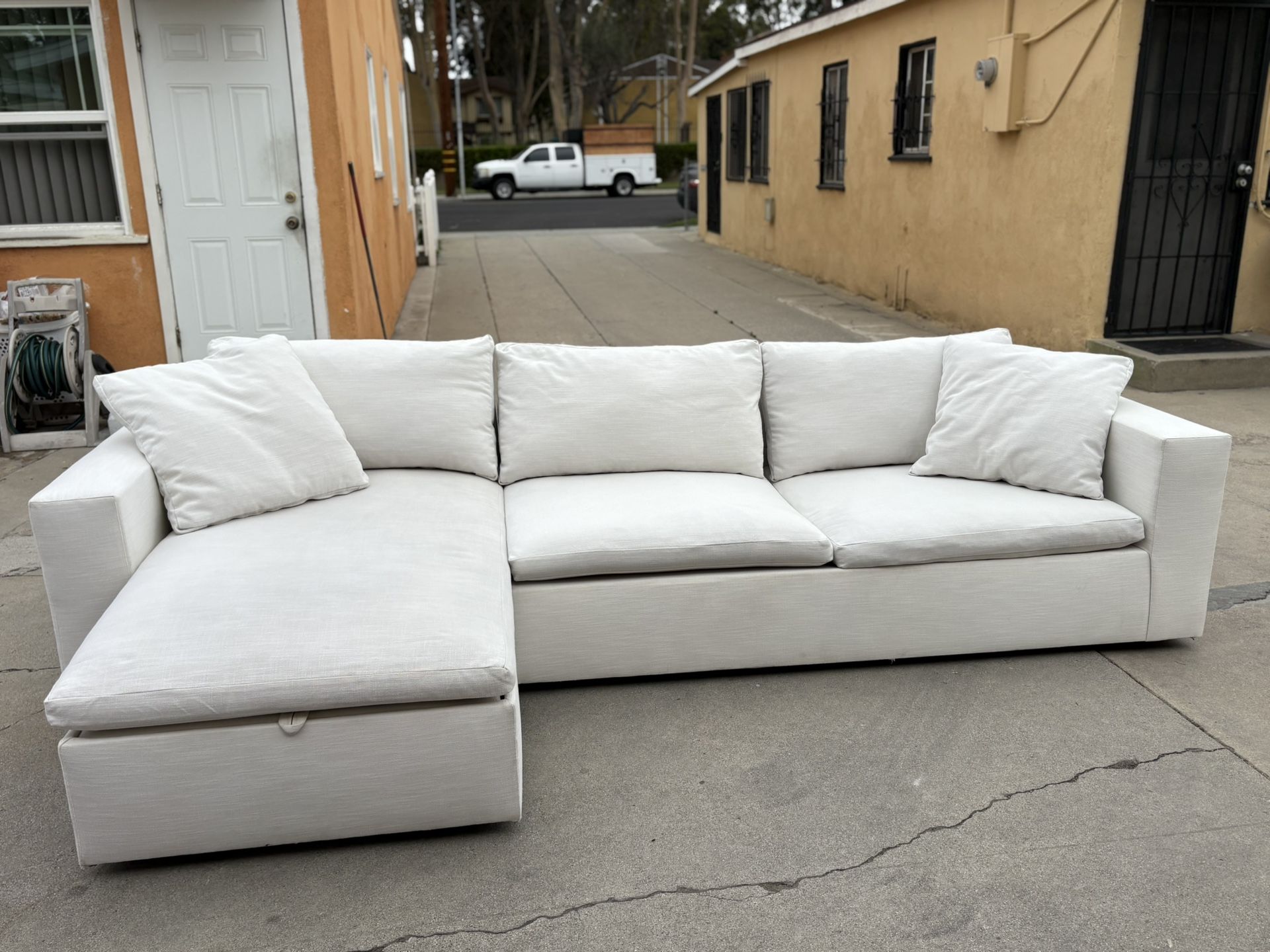 Harmony Modular 2-Piece Sleeper Sectional w/ Storage Chaise (123")