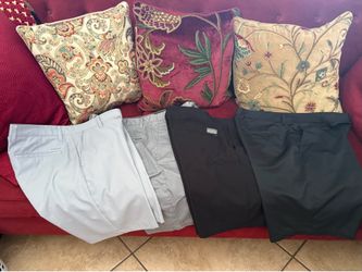 Men’s size 36 shorts