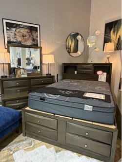 Queen Storage Bed Set