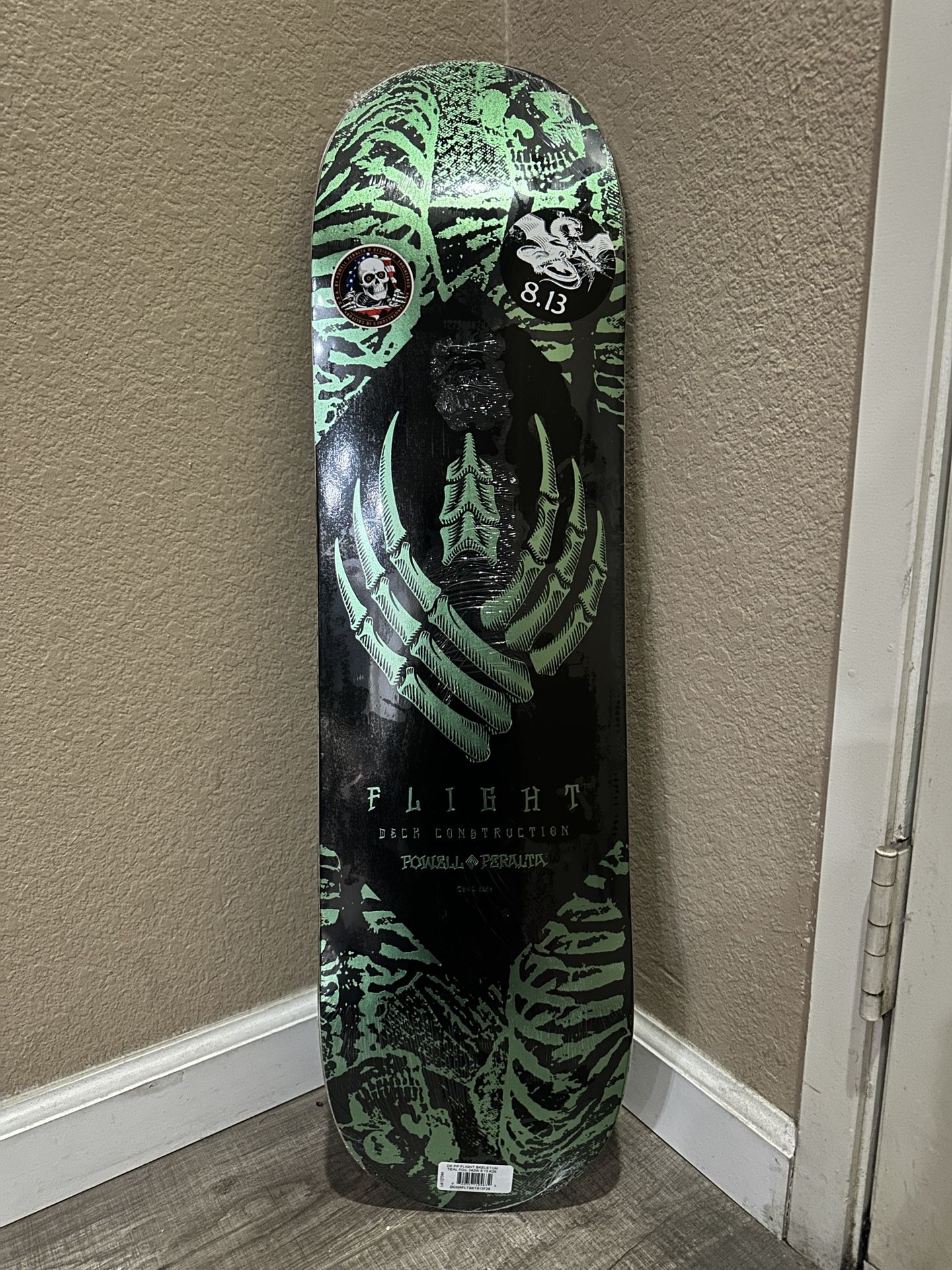 Powell Peralta Skeleton Foil Teal FLIGHT 8.13 in x 31.58 in Skateboard Deck  NEW!