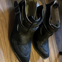 Women’s Roper brand booties Black