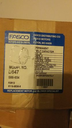 2 motors one AC condenser fan motor 1/8 HP Fasco D847 still in box 2nd motor is a air handler motor capacitor start motor 3/4 HP RPM1725 V115/230.