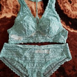 Bralette Panty Set 