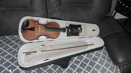 Mendini Violin Large 
