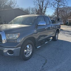 Toyota Tundra 