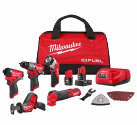 Milwaukee M12 FUEL 12-Volt Lithium-lon Brushless Cordless Combo Kit (5- Tool) w/2 Batteries and Bag