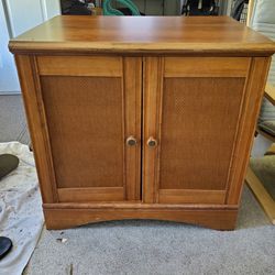 TV Stand/cabinet 
