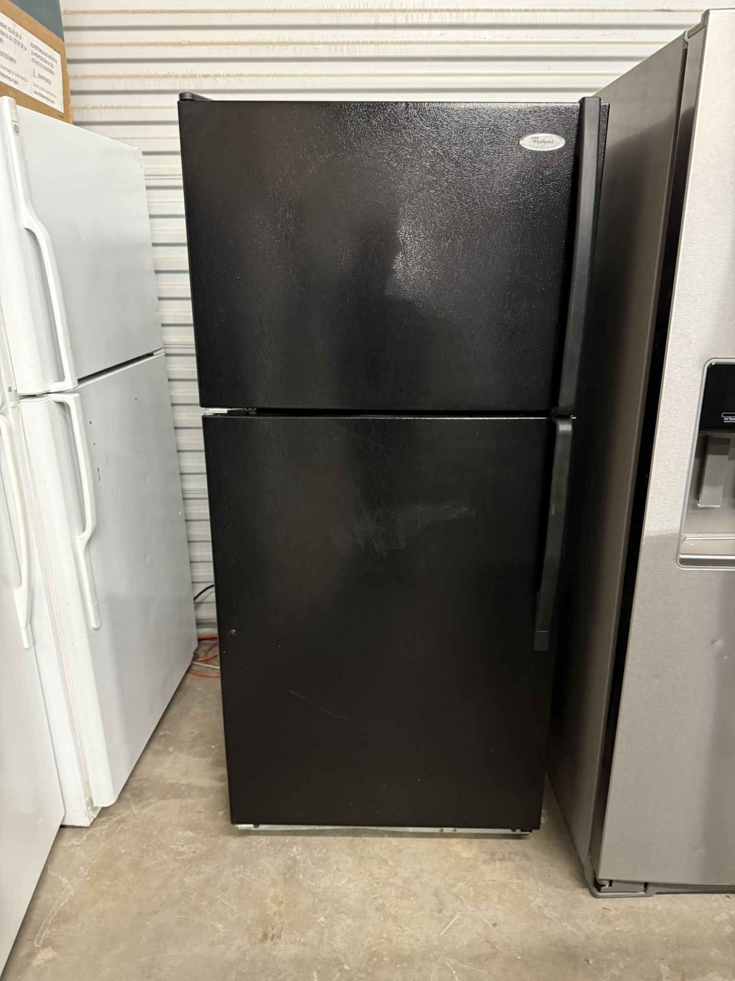 Top Freezer Refrigerator