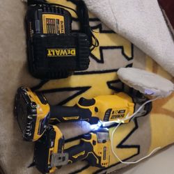 dewalt