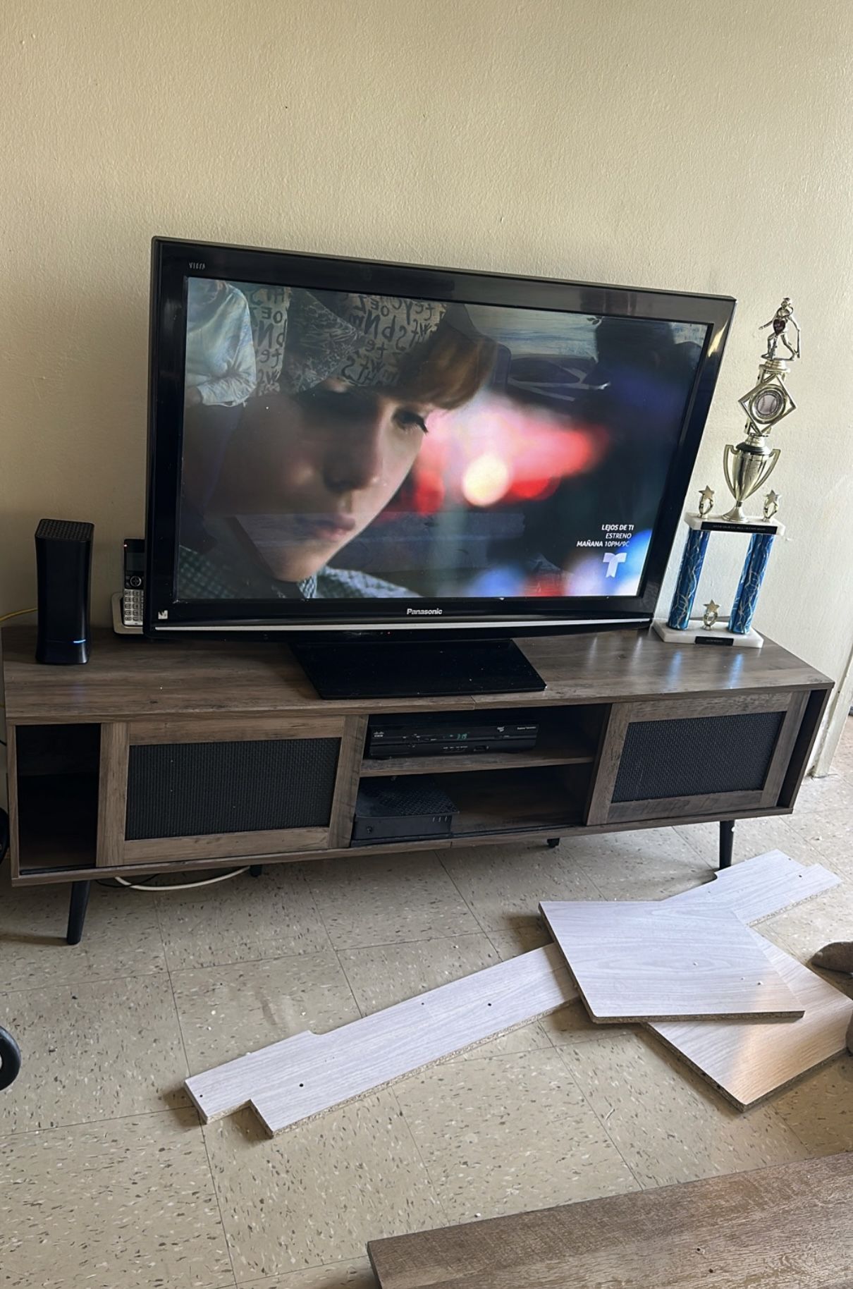 Farmhouse TV Console For TVs Up to 75 Inches 