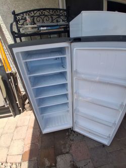 LG  freezer