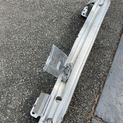 2017 - 2022 AUDI Q7 REAR BUMPER IMPACT REINFORCEMENT BAR OEM 4M0807309