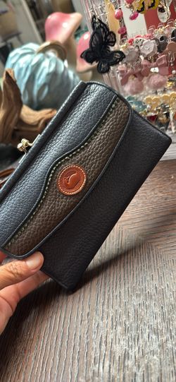 Donney And Burke Wallet