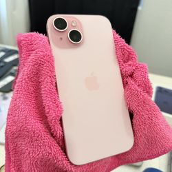 iPhone 15 Crack Screen Unlocked 