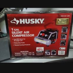 Husky 1 Gal 135 Psi Portable Electric Silent Compressor
