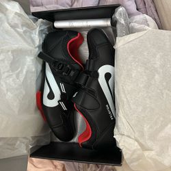 Brand New Peloton Women’s Shoes Size 39 (8 US) 