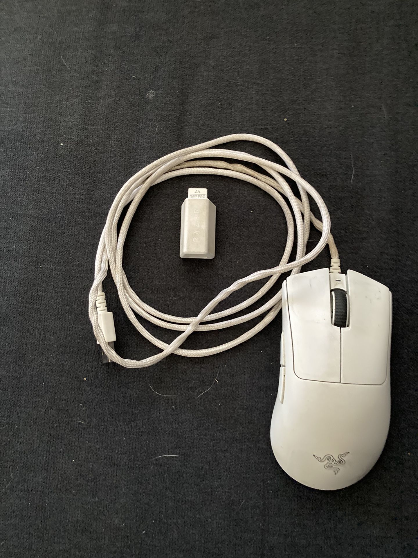 Razer Deathadder V.3 Pro Wireless Mouse & Dongle
