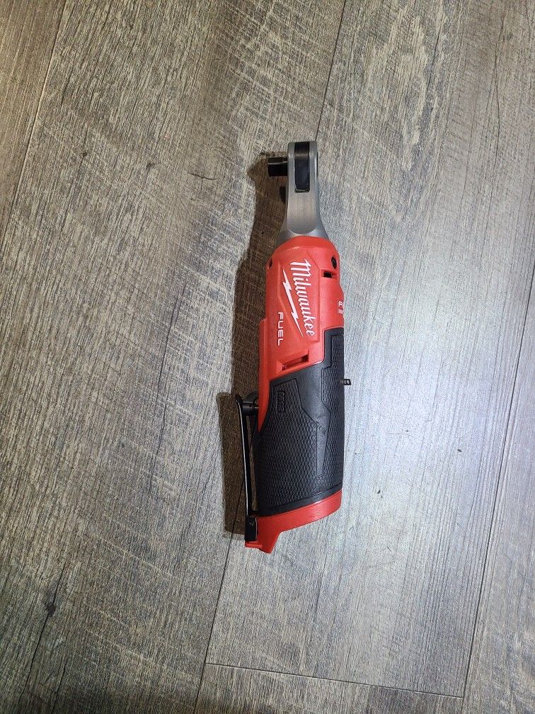 Milwaukee M12 High Speed 3/8 in. Ratchet