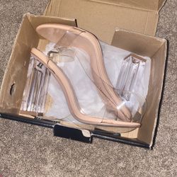 Nude Heels Size 7